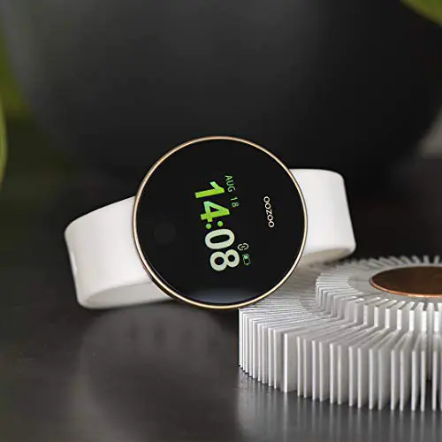 Montre connectée unisexe Oozoo bracelet en silicone doré / blanc 40 MM Q00102