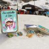 Boîte à médailles de ski personnalisée fille modèle TESSA – Rangement médailles ESF ESI récompenses vacances ski 13 Boîte à médailles de ski personnalisée fille modèle TESSA - Rangement médailles ESF ESI récompenses vacances ski